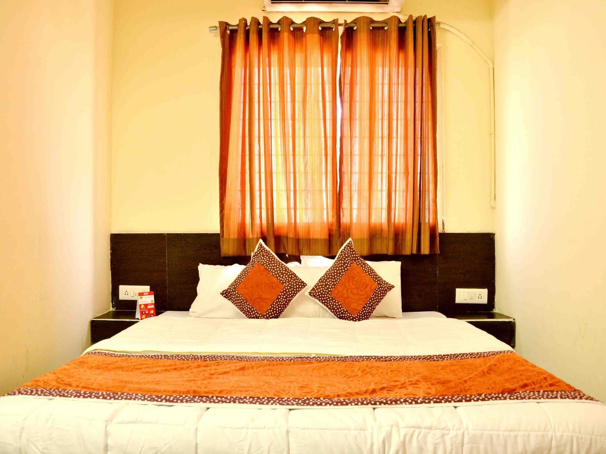 Hotel Vijay Nagar Indore Ngoại thất bức ảnh