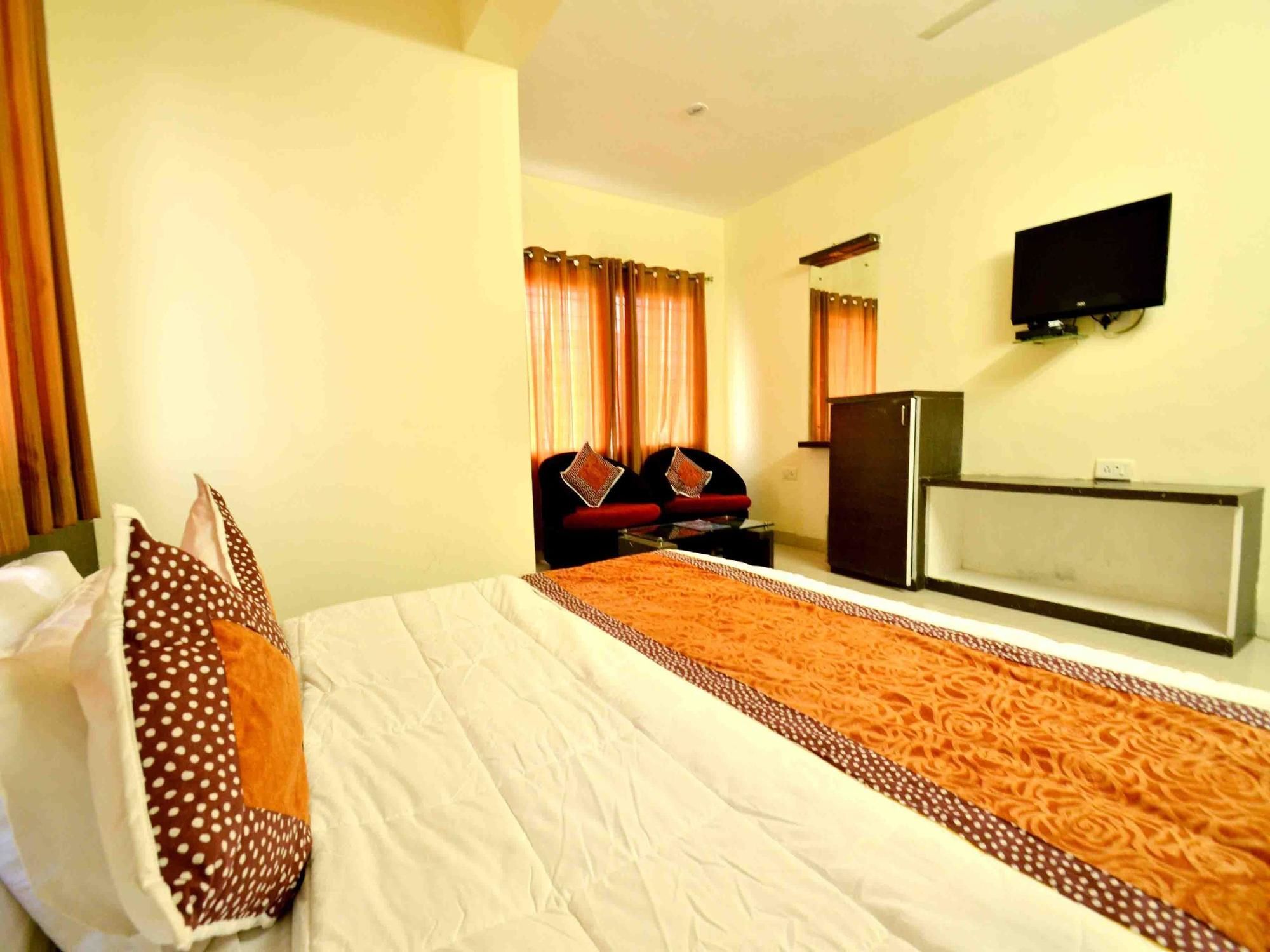 Hotel Vijay Nagar Indore Ngoại thất bức ảnh