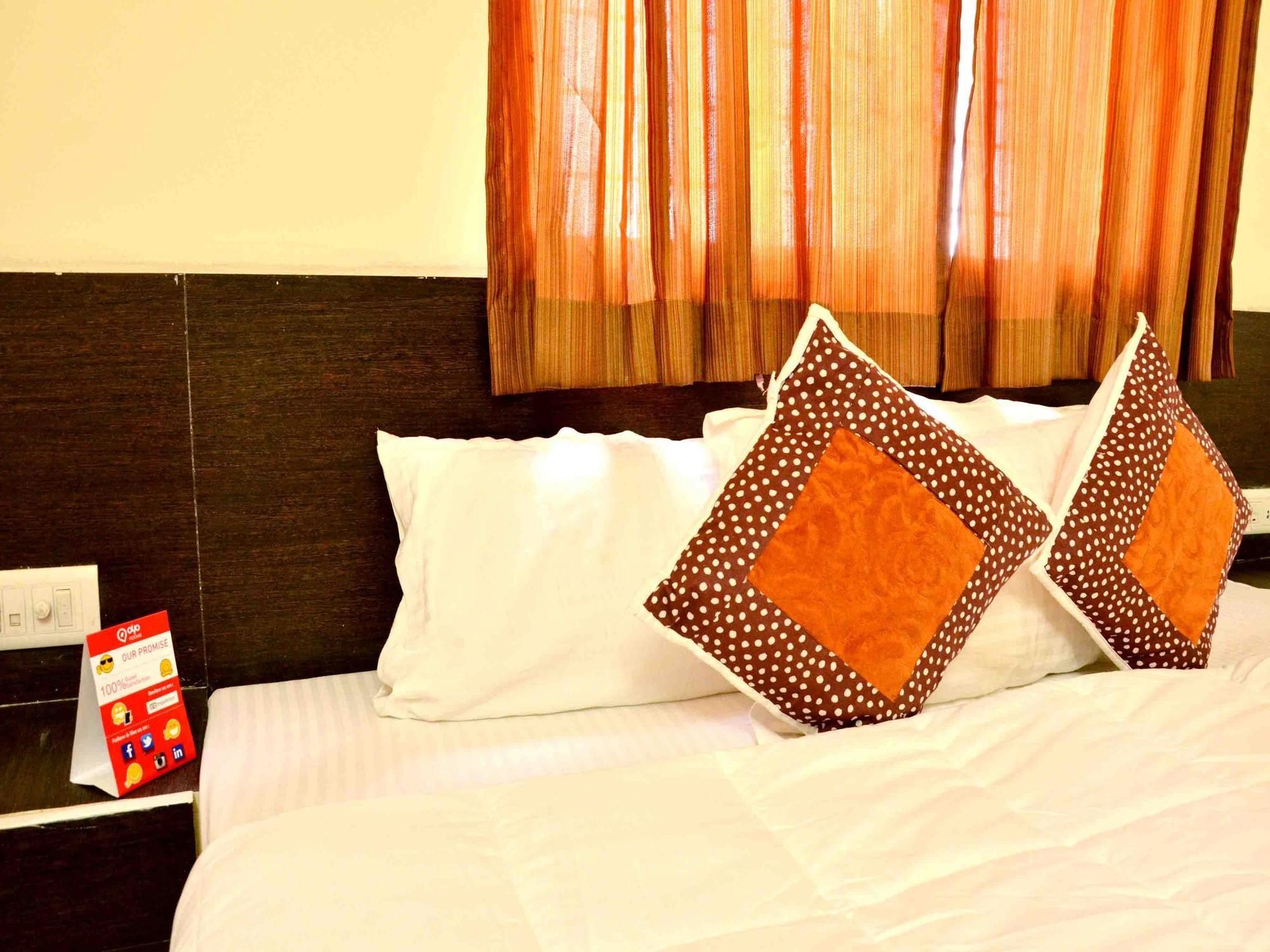 Hotel Vijay Nagar Indore Ngoại thất bức ảnh